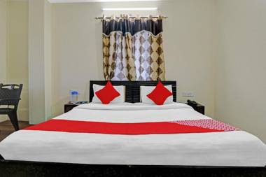 OYO 85581 New Shushant Regency