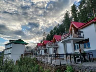 Treeline Cottages Narkanda