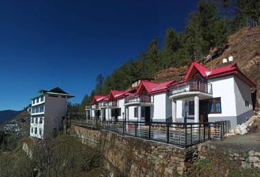 Treeline Cottages Narkanda