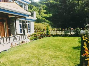 DELEK KHANGZANG Bed and Breakfast