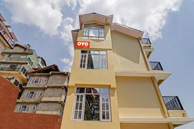 OYO 88027 Hotel Karan