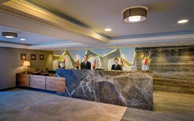 Udaan Clover Hotel Banquet & Spa