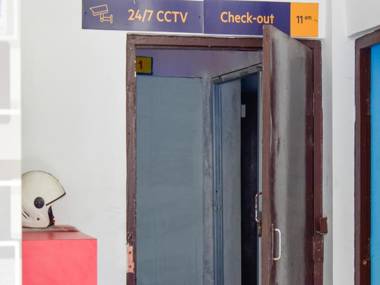 OYO 47720 Prince Guest House