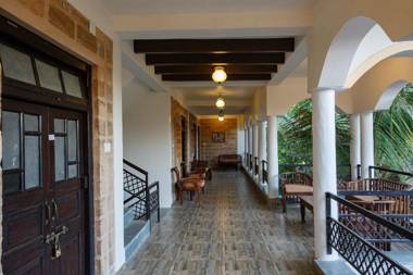 Gir Lions Paw Resort with Swimming Pool