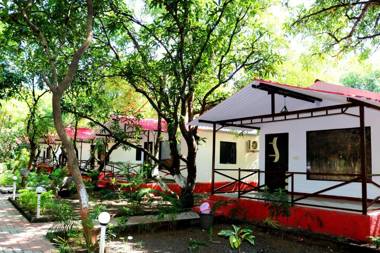 The Wilds Villa Gir Jungle Stay with Swimming Pool