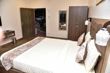 Carina Retreat Resort