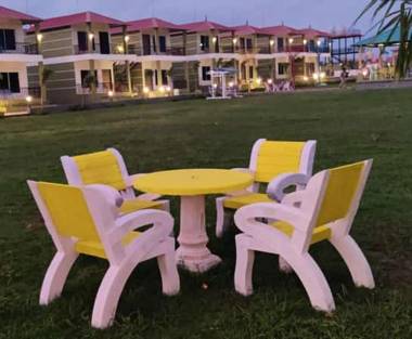 The Comfort Gir Resort