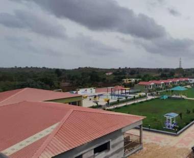 The Comfort Gir Resort