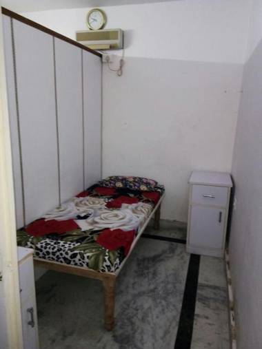 Hotel Golden Crown Laxman Jhula