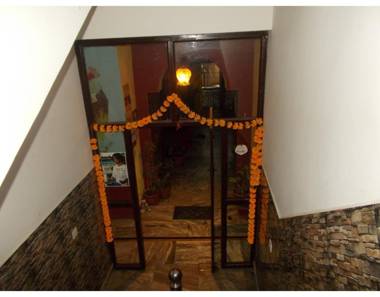 Comfortable rooms on Laxman Jhula