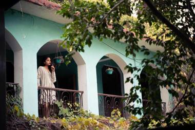 Swiss Cottage and Spa by Salvus