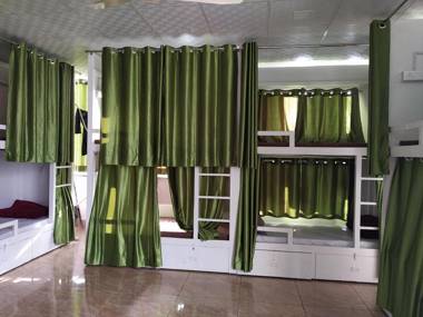 Hotel The Raja Palace