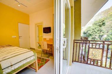 The Hideaway Bedzzz Rishikesh by Leisure Hotels