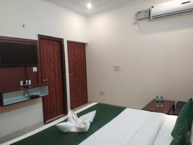 The Shivaay - Delight Inn