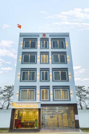 Hotel Shantivan inn