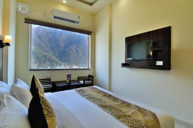 Harmony on Ganges Tapovan Rishikesh 