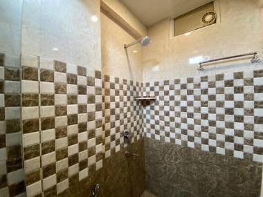 Hotel Kaanha Residency