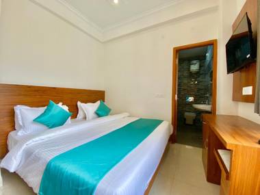 Hotel Namami Tapovan