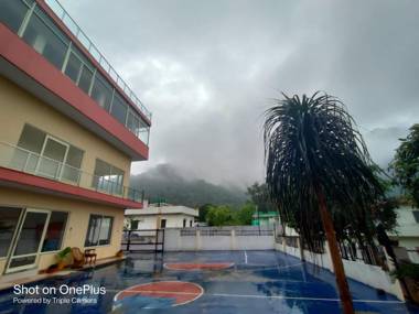 Tapovan New Residency