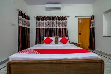 OYO Flagship 19645 Corporate Club