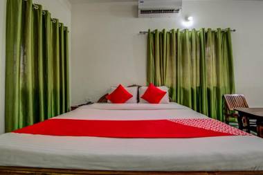 OYO Flagship 19645 Corporate Club