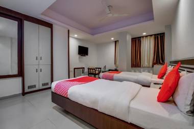 OYO 4312 Hotel Park Street