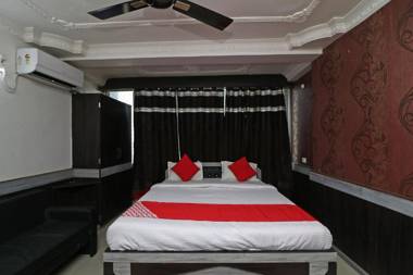 OYO 40815 Krish Residency