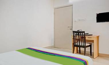 Treebo Trend Hotel Skyline