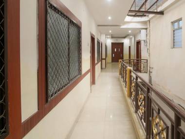 OYO 76930 Hotel Aloka