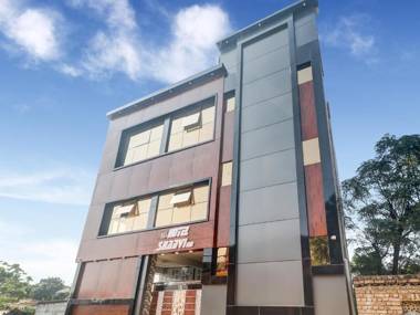 OYO Flagship 83373 Hotel Shanvi Inn
