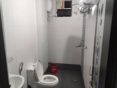 StayVilla Royal Executive Rooms