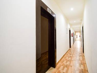 Capital O 85754 R R Residency