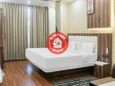 OYO 86812 Oxy Kings Inn