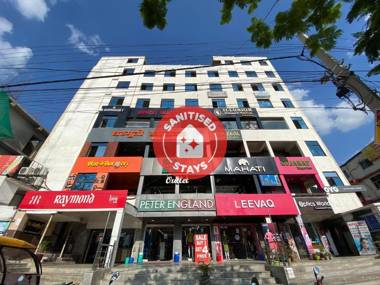 POP 89428 Oyo Flagship Moon Light Hotel