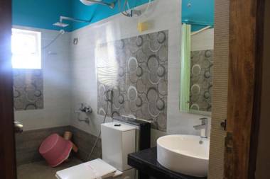 SDM Golden Tower Hotel