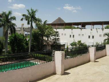 Hotel Navaratan Palace