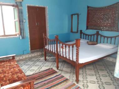 Hotel Paramount Palace