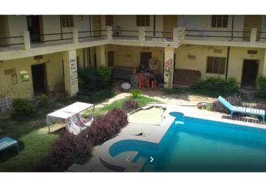 Lake View Stay with In-house Swimming pool