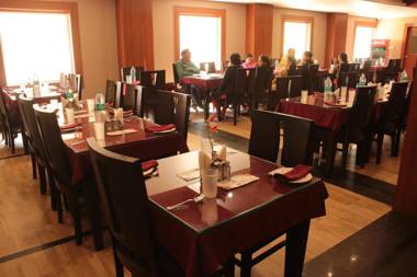 Hotel Shreehari Grand