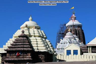 Capital O 28224 Victoria Royal