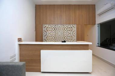 Capital O 28224 Victoria Royal