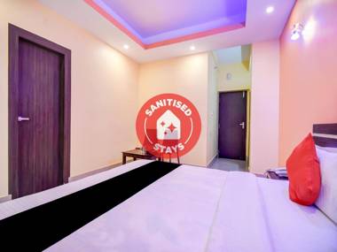 Capital O 79404 Hotel Dev Bhumi