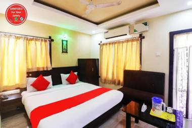 Goroomgo Unique Beach Inn Puri