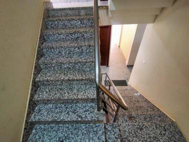 Goroomgo Uk Palace Puri