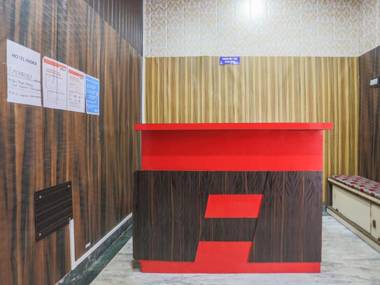 OYO 84522 Tripureswari Guest House