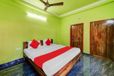 Goroomgo Neelachal Nibasa