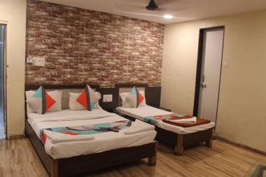 Hotel Mukesh Residency