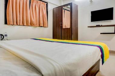 Treebo Trip Royal Samrat