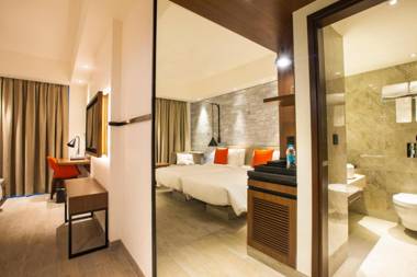 Lemon Tree Premier City Center Pune