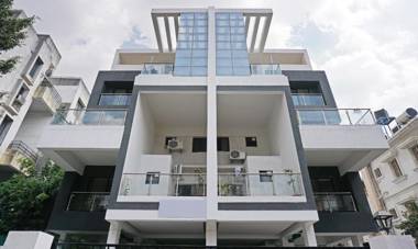 Treebo Trend Lotus Baner